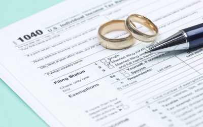 Should you file as married filing jointly or married filing separately in a divorce?